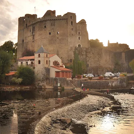 Appartamento Atypique Avec Wifi Au Coeur De - Fr-1-306-1310 Clisson